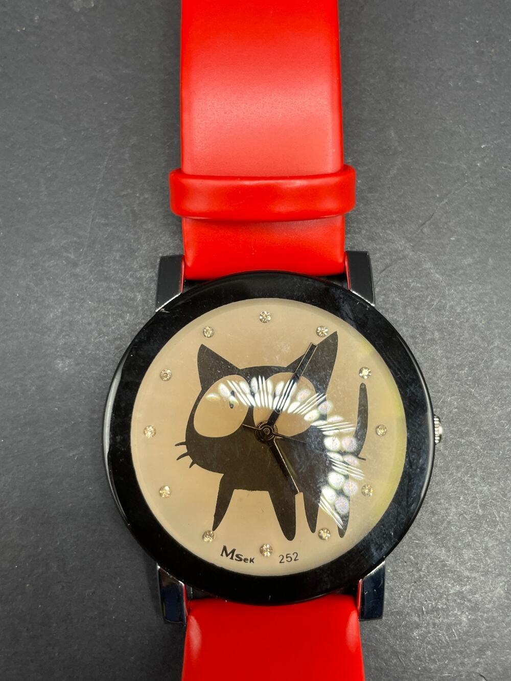 MEOWINGTON Atashi Black Cat Watch Red Faux Leather Band Round Face Gunmetal 39mm